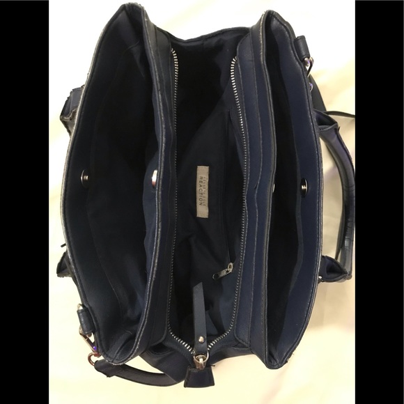 Kenneth Cole Reaction bag - Picture 8 of 9